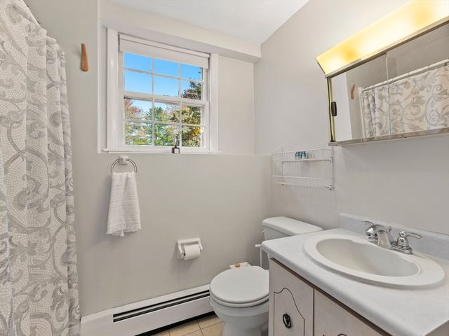 34 Flint Road, Acton, MA 01720