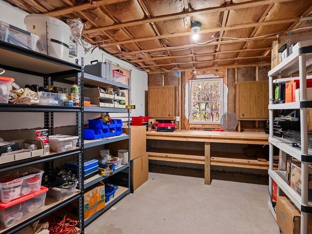 34 Flint Road, Acton, MA 01720