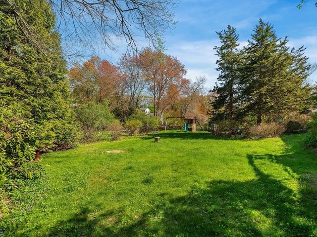 34 Flint Road, Acton, MA 01720