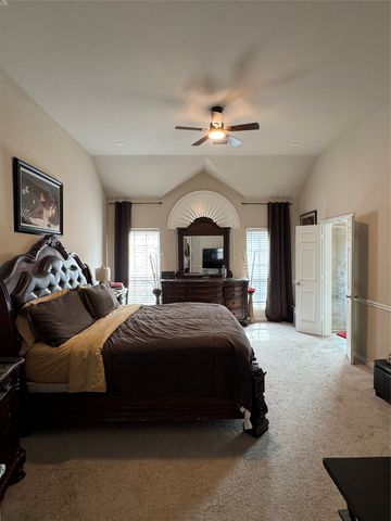 1748 River Run Drive, Desoto, TX 75115