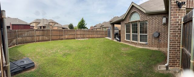 1748 River Run Drive, Desoto, TX 75115