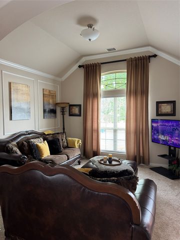 1748 River Run Drive, Desoto, TX 75115