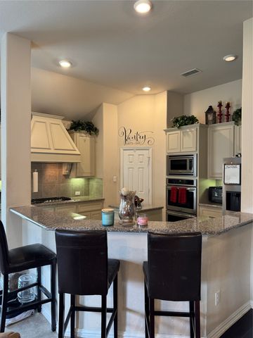 1748 River Run Drive, Desoto, TX 75115