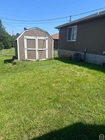 4117 SE Colorado AVE, Topeka, KS 66609
