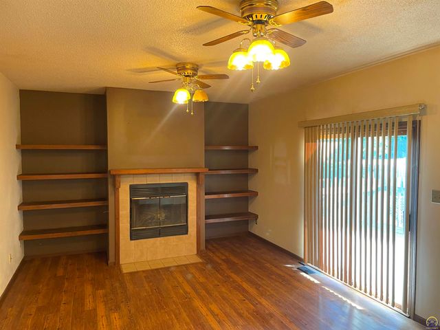 4117 SE Colorado AVE, Topeka, KS 66609