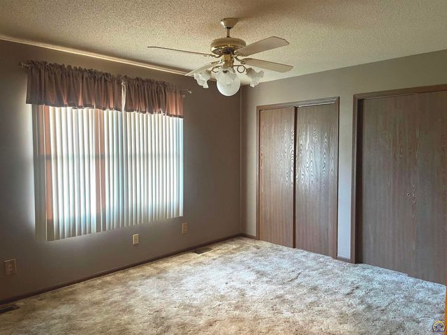 4117 SE Colorado AVE, Topeka, KS 66609