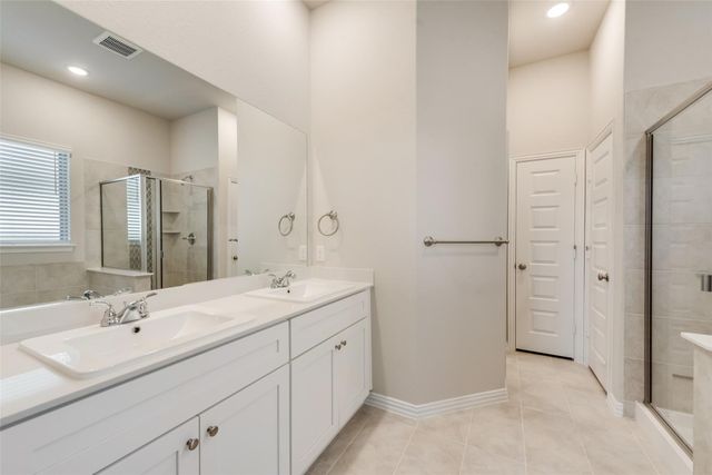 1127 Mesa Street, Sherman, TX 75090