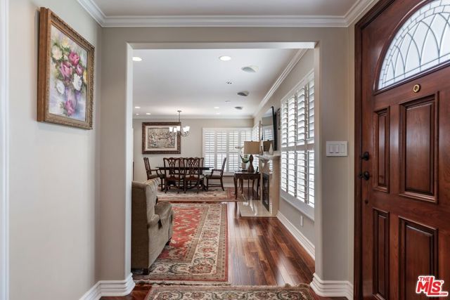 547 South Street, Glendale, CA 91202