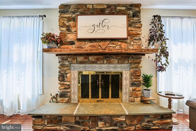 903 ISRAEL CREEK CT, Knoxville, MD 21758