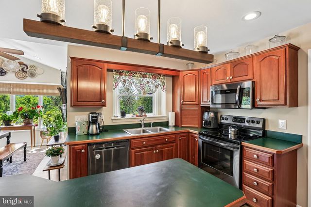 903 ISRAEL CREEK CT, Knoxville, MD 21758