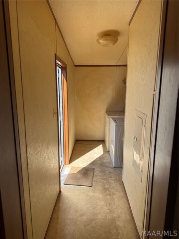 3027 35th Avenue, Lanett, AL 36863