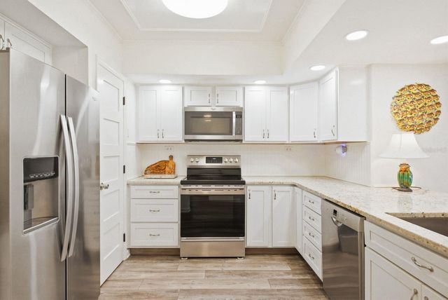 302 MARINER DRIVE 302, Tarpon Springs, FL 34689