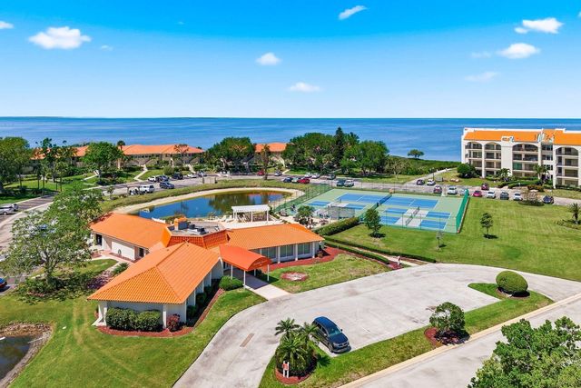 302 MARINER DRIVE 302, Tarpon Springs, FL 34689