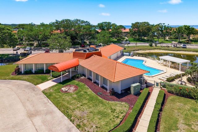 302 MARINER DRIVE 302, Tarpon Springs, FL 34689