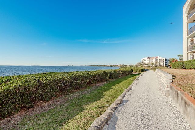 302 MARINER DRIVE 302, Tarpon Springs, FL 34689