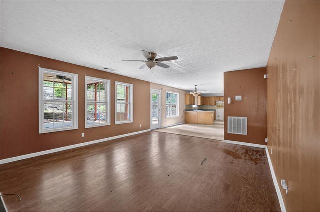 587 Wynmeadow Court, Stone Mountain, GA 30087