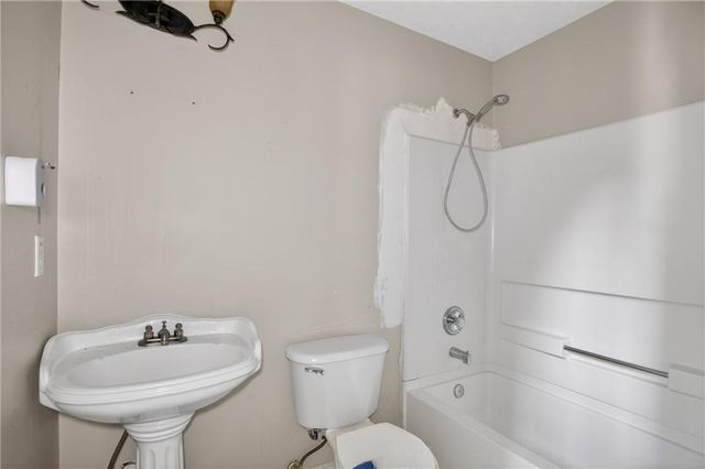 587 Wynmeadow Court, Stone Mountain, GA 30087