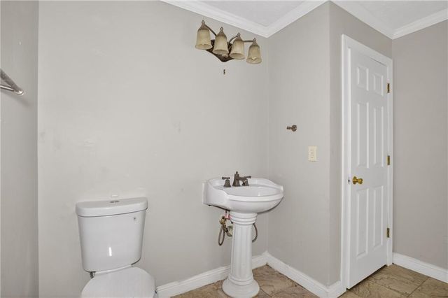587 Wynmeadow Court, Stone Mountain, GA 30087