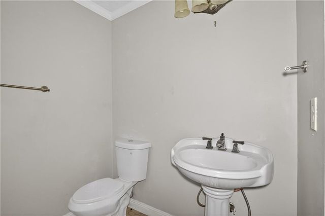 587 Wynmeadow Court, Stone Mountain, GA 30087