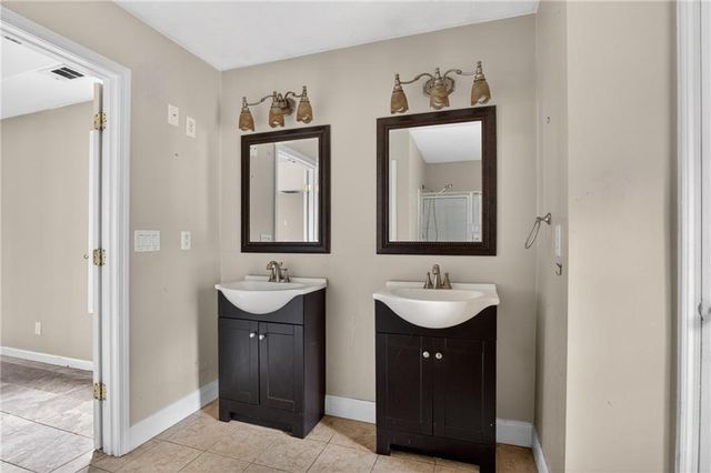 587 Wynmeadow Court, Stone Mountain, GA 30087