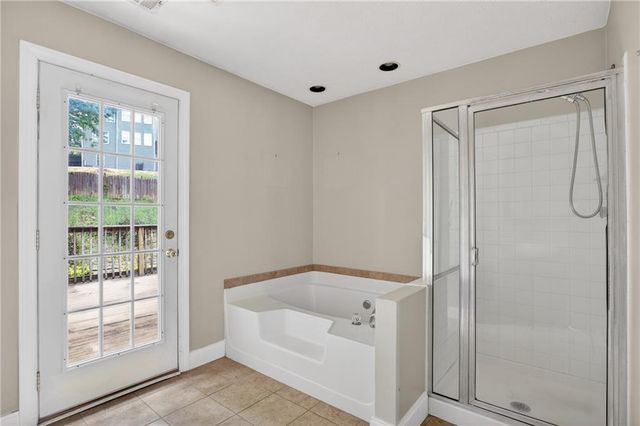 587 Wynmeadow Court, Stone Mountain, GA 30087
