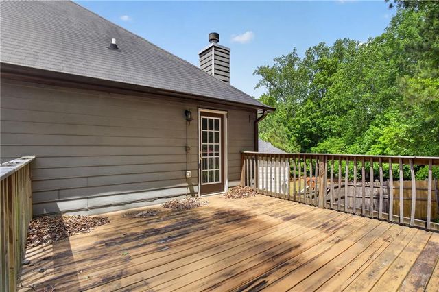 587 Wynmeadow Court, Stone Mountain, GA 30087