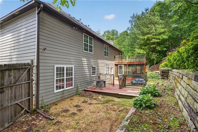 587 Wynmeadow Court, Stone Mountain, GA 30087