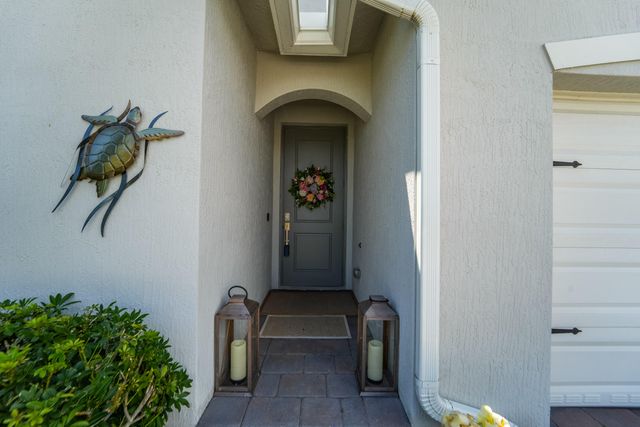 1554 NE White Pine Terrace, Ocean Breeze, FL 34957