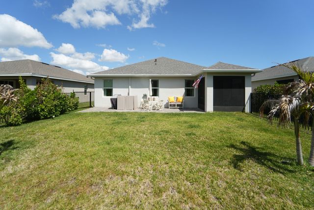 1554 NE White Pine Terrace, Ocean Breeze, FL 34957
