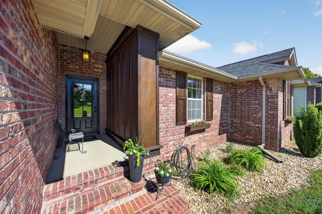 2309 S 12th Street, Ozark, MO 65721