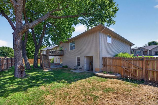 2309 S 12th Street, Ozark, MO 65721