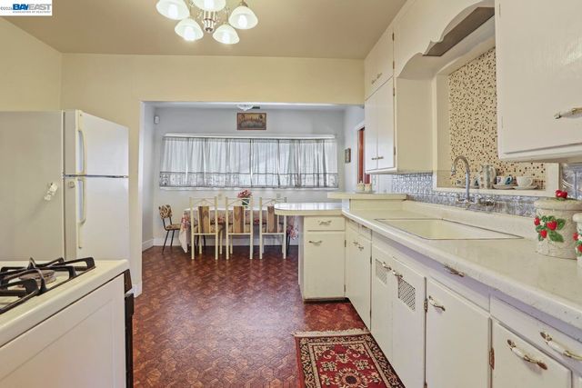 1928 Alpha Way, Antioch, CA 94509