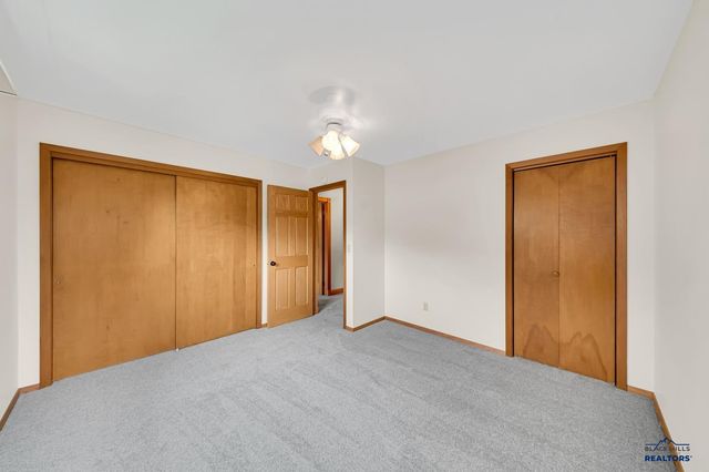 3317 FLINT DR, Rapid City, SD 57701