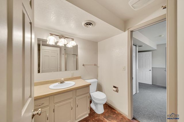 3317 FLINT DR, Rapid City, SD 57701