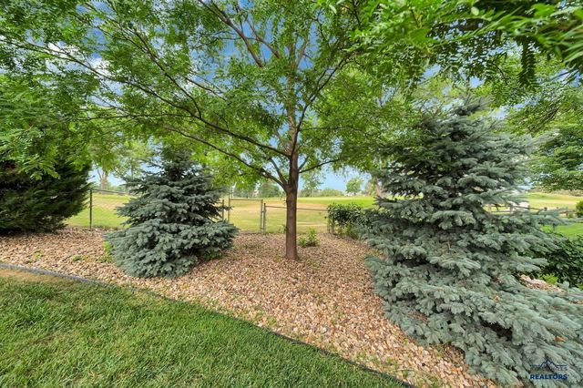 3317 FLINT DR, Rapid City, SD 57701