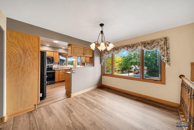 3317 FLINT DR, Rapid City, SD 57701