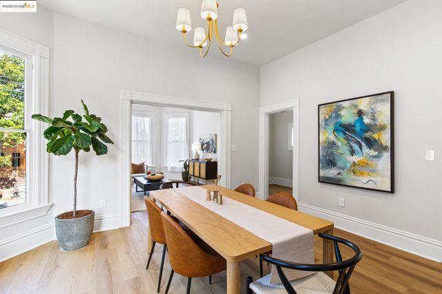 1023 54Th St, Oakland, CA 94608