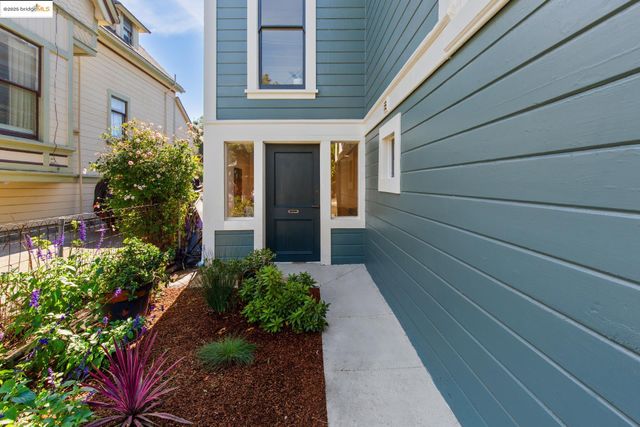 1023 54Th St, Oakland, CA 94608