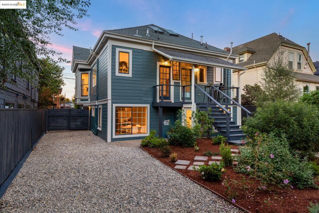 1023 54Th St, Oakland, CA 94608