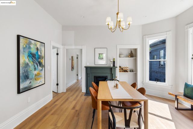 1023 54Th St, Oakland, CA 94608