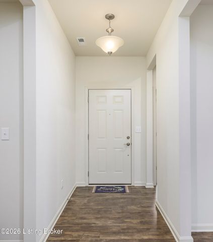 3703 Creekstone Bluff Blvd, La Grange, KY 40031