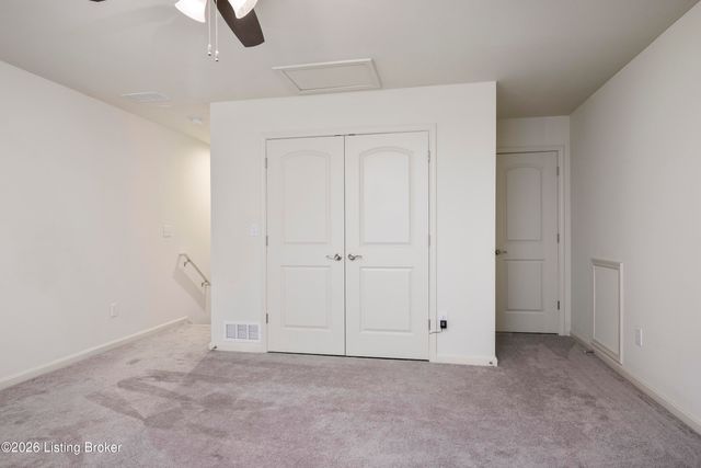 3703 Creekstone Bluff Blvd, La Grange, KY 40031