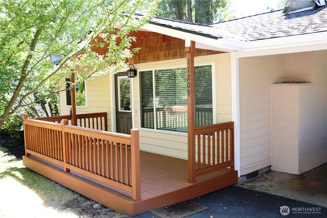 11209 NE 112th Street, Kirkland, WA 98033