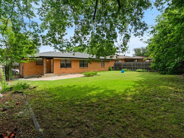 420 W Anita Street, Sherman, TX 75092