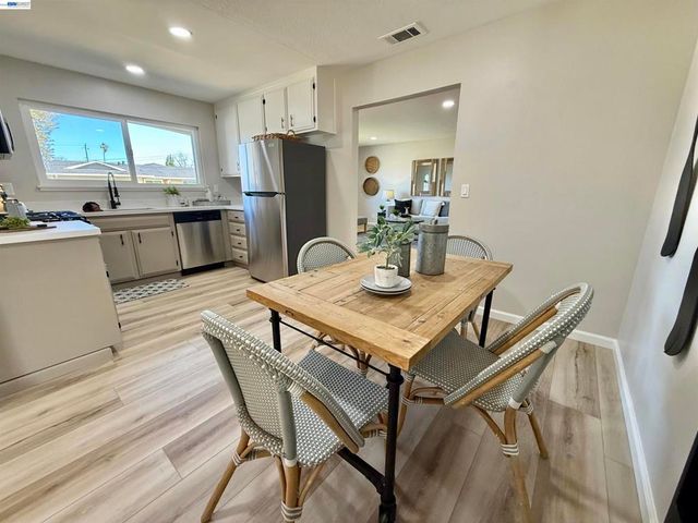 7036 7036 Allegheny, Dublin, CA 94568