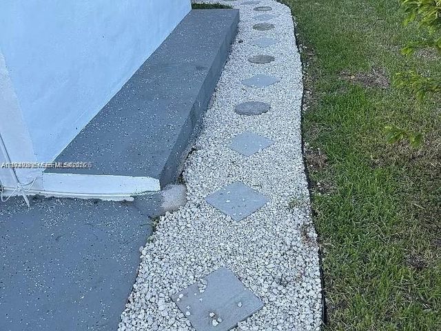 7390 SW 30th Ter 2, Miami, FL 33155