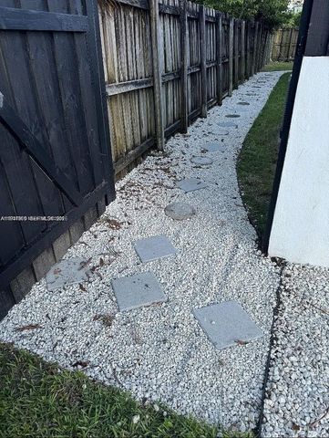 7390 SW 30th Ter 2, Miami, FL 33155