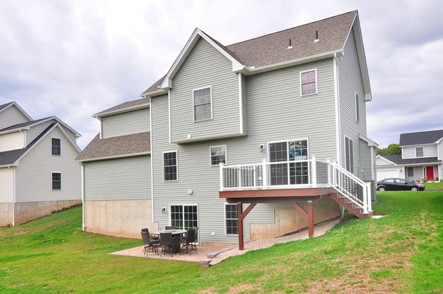 34 West River Road, East Windsor, CT 06088