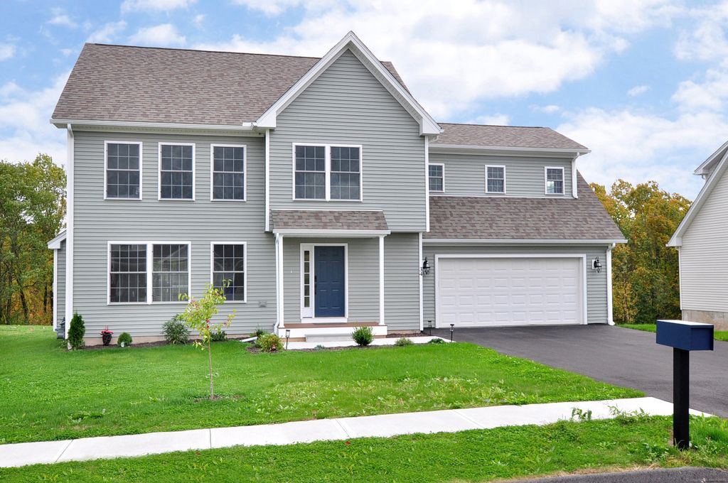 34 West River Road, East Windsor, CT 06088