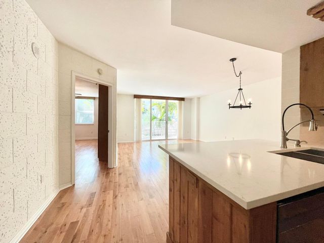 99 SE Mizner Boulevard 714, Boca Raton, FL 33432